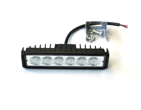led_tyovalo_12V_www.le-store.fi-min.jpg