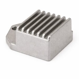 Jänniteensäädin yamaha skootterit